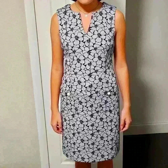 Karl Lagerfeld Dresses & Skirts - Karl Lagerfeld Navy Blue Blossom Dress